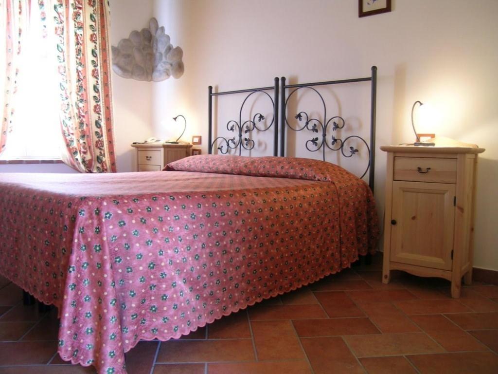 Agriturismo Le Tese Cola  Exterior photo